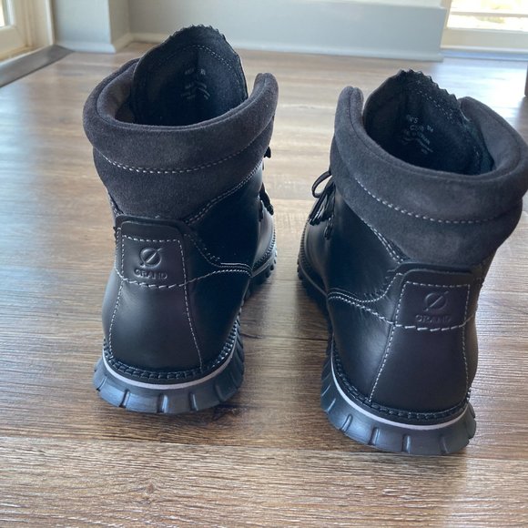 ZERØGRAND Hiker Boot main image 6